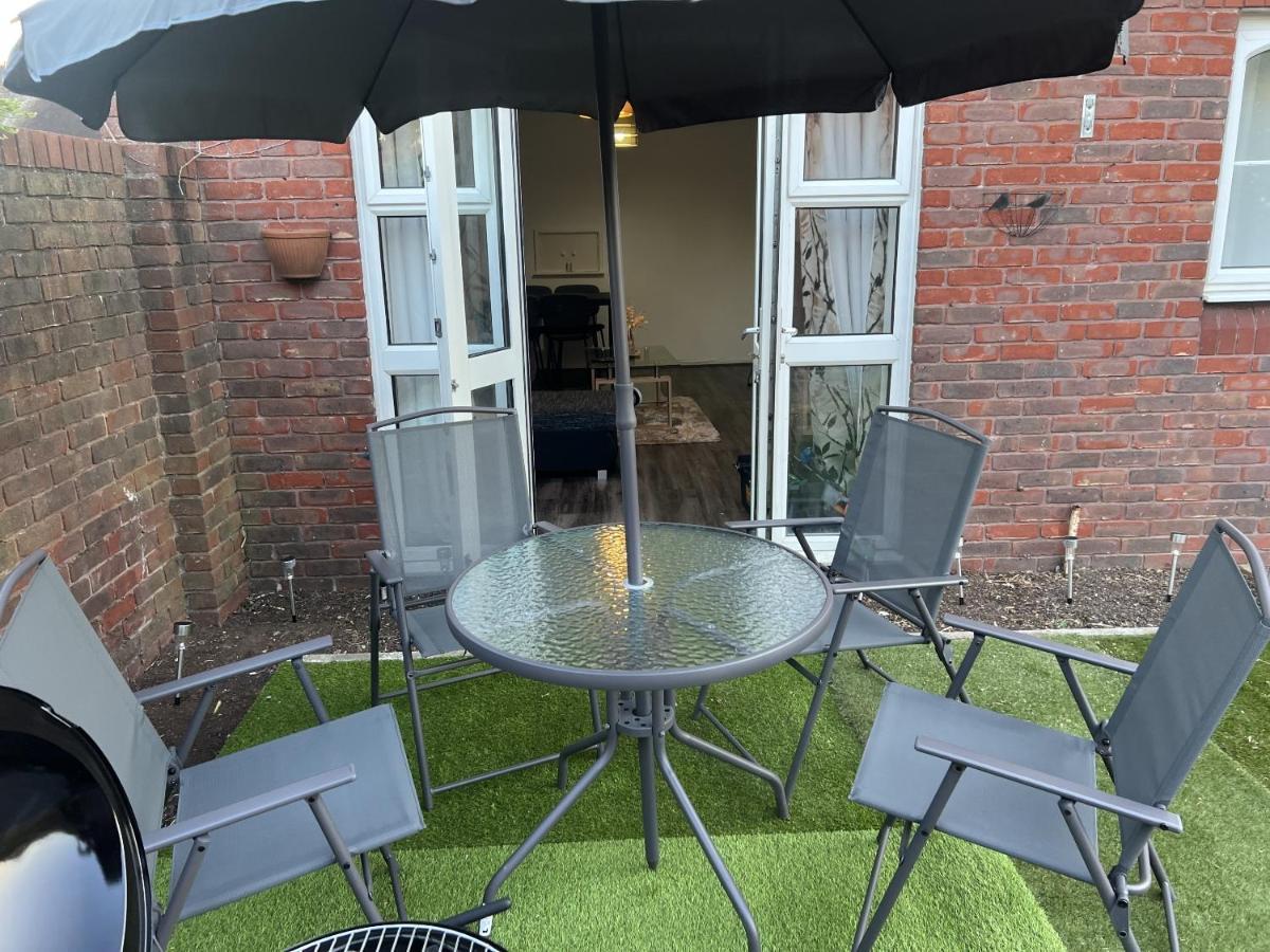 Kenton Cozy Apartment Harrow Eksteriør bilde